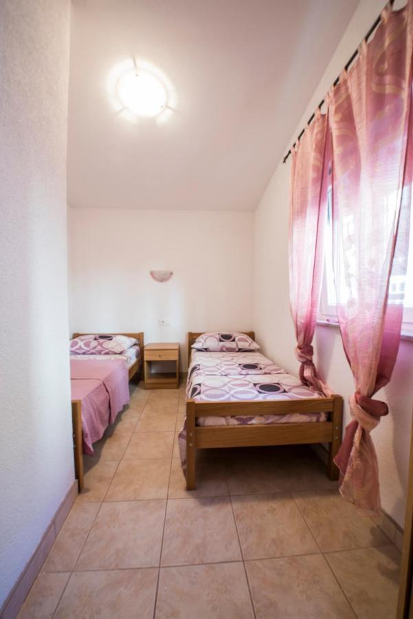 Apartmani Ivan Pisak Exterior foto